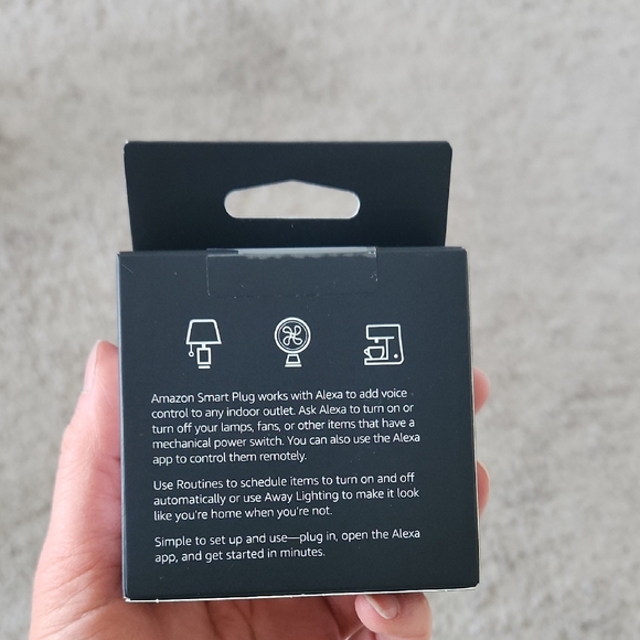 Amazon Smart Plug - Picture 2 of 2